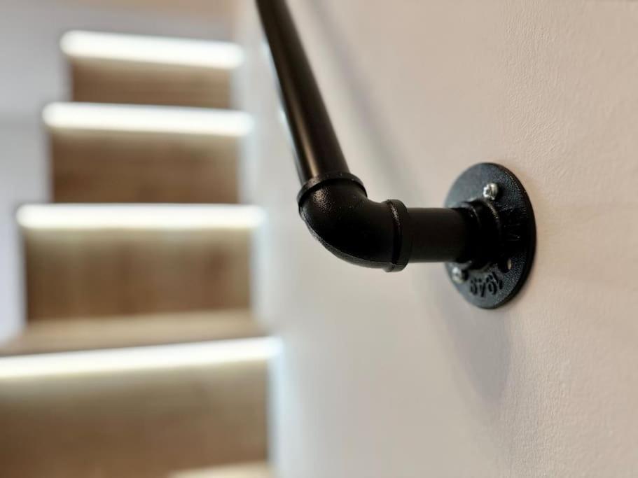 Premium Apartment By Hi5- Brody Street Budapest Bagian luar foto