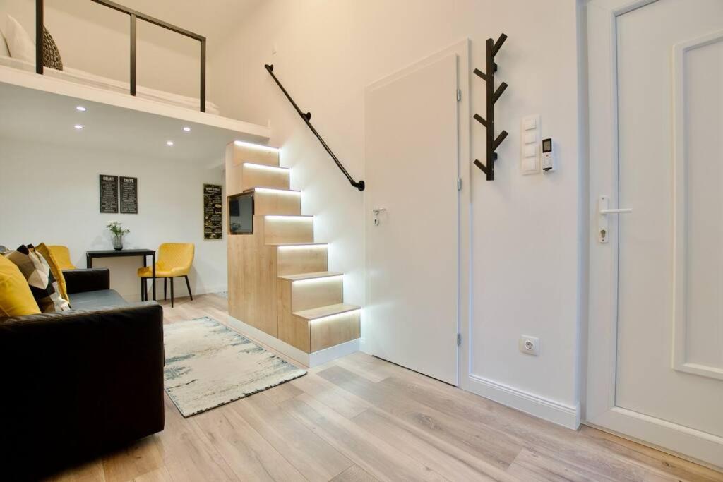 Premium Apartment By Hi5- Brody Street Budapest Bagian luar foto